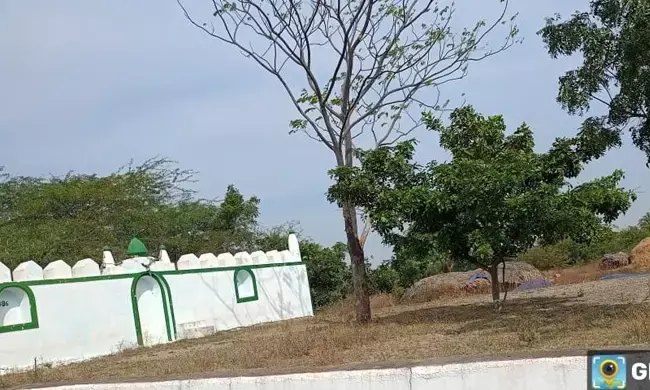 ರಾಯಚೂರು | ಈದ್ಗಾ ಮೈದಾನ ಕಾಮಗಾರಿ ವಿಳಂಬ : ಜಿಲ್ಲಾಧಿಕಾರಿಗೆ ದೂರು