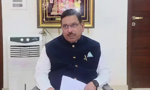 ಕಾಂಗ್ರೆಸ್ ʼಗ್ಯಾರಂಟಿʼ ಹೆಸರಲ್ಲಿ ಸುಳ್ಳು ಹೇಳಿ ಅಧಿಕಾರಕ್ಕೆ ಬಂದಿದೆ : ಪ್ರಹ್ಲಾದ್‌ ಜೋಶಿ ಆಕ್ರೋಶ