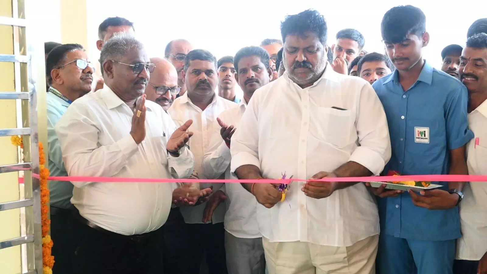 ಭಟ್ಕಳ: ಸರ್ಕಾರಿ ಐಟಿಐ ಕಾಲೇಜು ಲೋಕಾರ್ಪಣೆಗೊಳಿಸಿದ ಸಚಿವ ಮಂಕಾಳ್ ವೈದ್ಯ