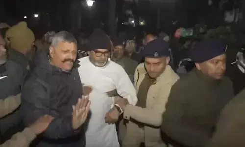 ವಿದ್ಯಾರ್ಥಿ ಪ್ರತಿಭಟನೆ ಬೆಂಬಲಿಸಿ ಅನಿರ್ಧಿಷ್ಟಾವಧಿ ಉಪವಾಸ ಸತ್ಯಾಗ್ರಹ;  ಪ್ರಶಾಂತ್ ಕಿಶೋರ್ ಬಂಧನ