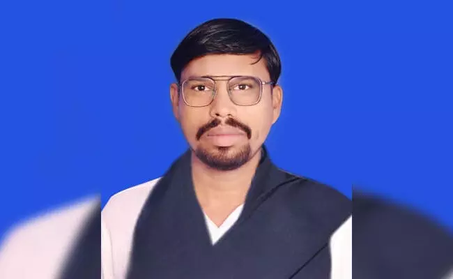 ಯಾದಗಿರಿ | ಕಡೇಚೂರ ಗ್ರಾಮದಲ್ಲಿ ಅಕ್ರಮ ಮದ್ಯ ಮಾರಾಟ ತಡೆಯಲು ರಾಜು ಮೇತ್ರೆ ಮನವಿ ಯಾದಗಿರಿ | ಕಡೇಚೂರ ಗ್ರಾಮದಲ್ಲಿ ಅಕ್ರಮ ಮದ್ಯ ಮಾರಾಟ ತಡೆಯಲು ರಾಜು ಮೇತ್ರೆ ಮನವಿ