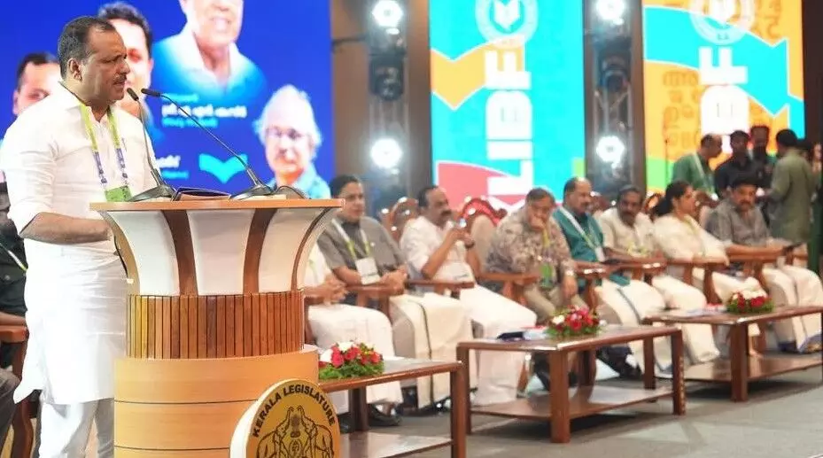 ಪುಸ್ತಕೋತ್ಸವ ಪ್ರಜ್ಞಾವಂತ, ಸೌಹಾರ್ದತೆ ಹಾಗೂ ಸಾಂಸ್ಕೃತಿಕ ಏಕತೆಯ ಸಮಾಜಕ್ಕೆ ಪ್ರೇರಣೆಯಾಗಿದೆ: ಸ್ಪೀಕರ್ ಯು.ಟಿ. ಖಾದರ್ ಪುಸ್ತಕೋತ್ಸವ ಪ್ರಜ್ಞಾವಂತ, ಸೌಹಾರ್ದತೆ ಹಾಗೂ ಸಾಂಸ್ಕೃತಿಕ ಏಕತೆಯ ಸಮಾಜಕ್ಕೆ ಪ್ರೇರಣೆಯಾಗಿದೆ: ಸ್ಪೀಕರ್ ಯು.ಟಿ. ಖಾದರ್