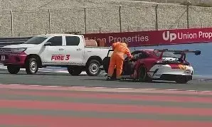 ತಮಿಳು ನಟ ಅಜಿತ್ ಕುಮಾರ್ ಕಾರು ಅಪಘಾತ : ಹೈ-ಸ್ಪೀಡ್‌ ರೇಸಿಂಗ್‌ ಅಭ್ಯಾಸದ ವೇಳೆ ಘಟನೆ