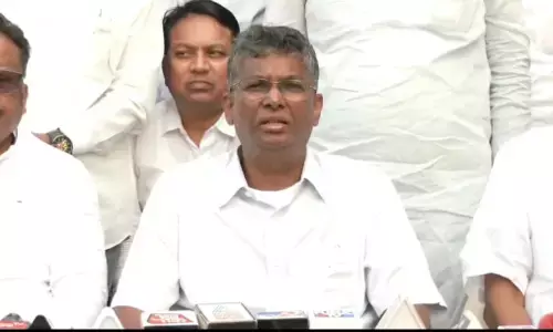 ಗುತ್ತಿಗೆದಾರರ ಬಿಲ್ ಬಾಕಿ ಉಳಿಯಲು ಕಾರಣ ಬಿಜೆಪಿಯೇ ಹೊರತು ಗ್ಯಾರಂಟಿಯಲ್ಲ : ಸತೀಶ್ ಜಾರಕಿಹೊಳಿ