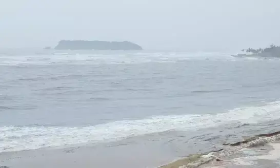 ಬೋಟಿನಿಂದ ಬಿದ್ದು ಮೀನುಗಾರ ಸಮುದ್ರಪಾಲು