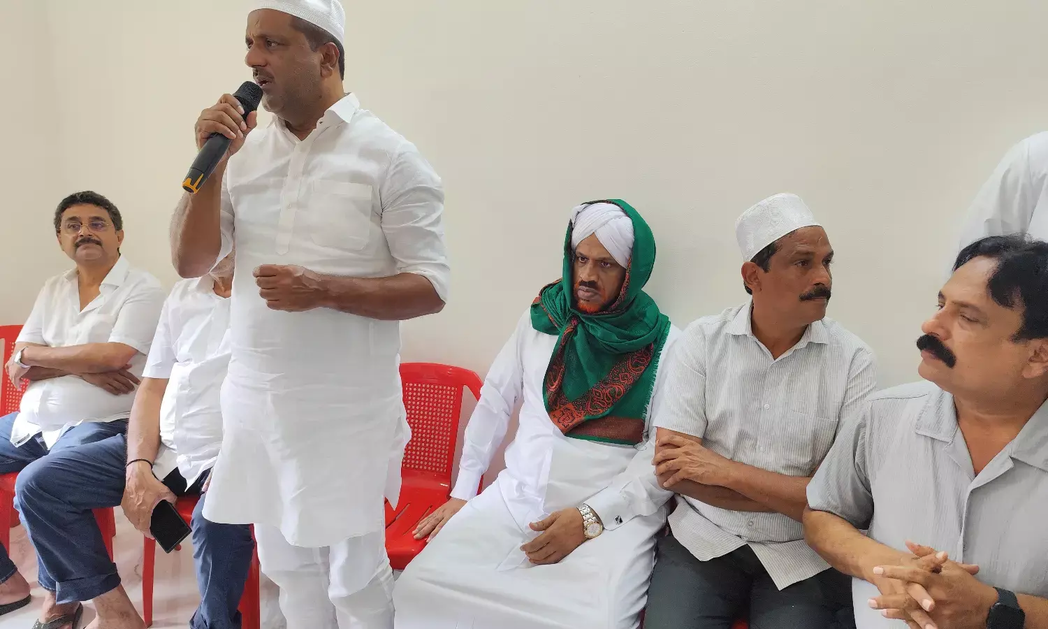 ಮಂಜನಾಡಿ ಮಸೀದಿ ಅಧೀನದ ಯಾತ್ರಿ ನಿವಾಸ ಕಟ್ಟಡ ಉದ್ಘಾಟನೆ