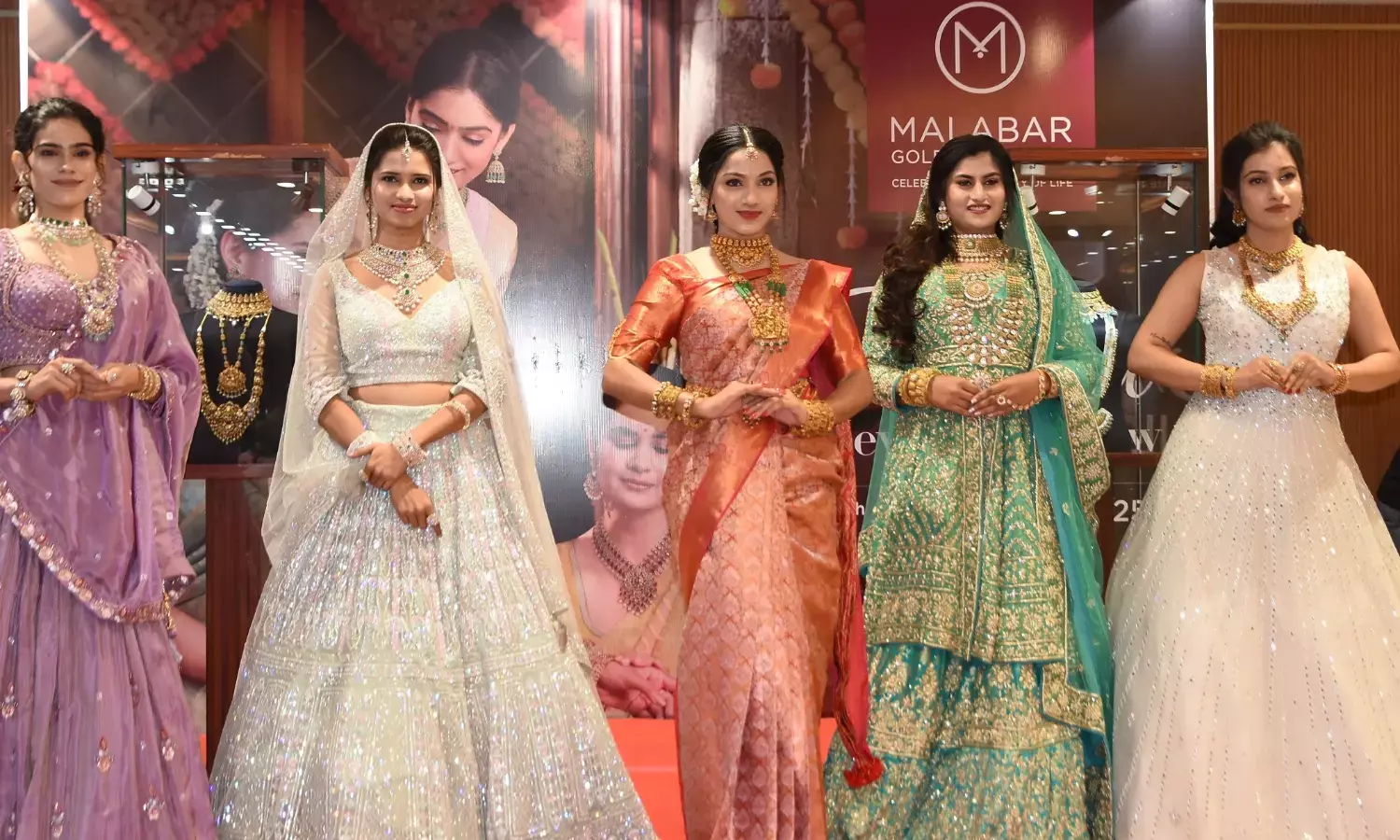 ಮಂಗಳೂರು: ಮಲಬಾರ್ ಗೋಲ್ಡ್ ಆ್ಯಂಡ್ ಡೈಮಂಡ್ಸ್‌ನಲ್ಲಿ ವಧುವಿನ ಆಭರಣಗಳ ಪ್ರದರ್ಶನ-ಮಾರಾಟಕ್ಕೆ ಚಾಲನೆ