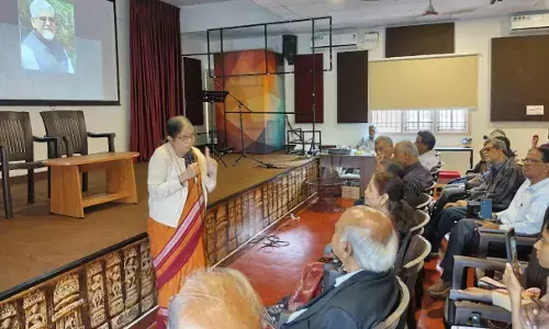 ಪ್ರೊ.ಮುಝಫರ್ ಅಸ್ಸಾದಿ ಪ್ರಬುದ್ಧ, ಪ್ರಕರ ಪಾಂಡಿತ್ಯವನ್ನು ಹೊಂದಿದ್ದರು: ಶ್ರದ್ಧಾಂಜಲಿ ಕಾರ್ಯಕ್ರಮದಲ್ಲಿ ಪ್ರೊ. ಆರ್. ಇಂದಿರಾ