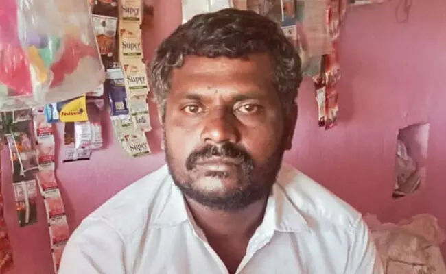 ಬೀದರ್ | ಬೈಕ್ ನಿಂದ ಬಿದ್ದು ಓರ್ವ ಮೃತ್ಯು, ಸಹ ಸವಾರನಿಗೆ ಗಾಯ ಬೀದರ್ | ಬೈಕ್ ನಿಂದ ಬಿದ್ದು ಓರ್ವ ಮೃತ್ಯು, ಸಹ ಸವಾರನಿಗೆ ಗಾಯ