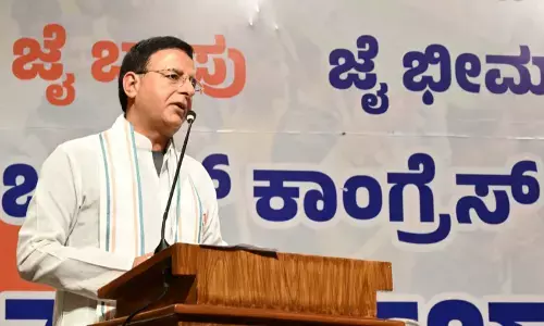 ಪ್ರತಿಪಕ್ಷಗಳು ರಾಜ್ಯ ಸರಕಾರದ ಮೇಲೆ ಇಲ್ಲಸಲ್ಲದ ಕಥೆಗಳನ್ನು ಹೆಣೆಯುತ್ತಿವೆ : ಸುರ್ಜೇವಾಲಾ