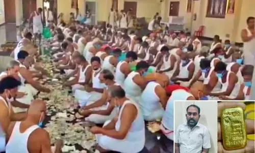 ತಿರುಪತಿ ದೇವಸ್ಥಾನಕ್ಕೆ ಕಾಣಿಕೆಯಾಗಿ ಬಂದಿದ್ದ ಚಿನ್ನವನ್ನು ಕದ್ದಿದ್ದ ಗುತ್ತಿಗೆ ಉದ್ಯೋಗಿಯ ಸೆರೆ