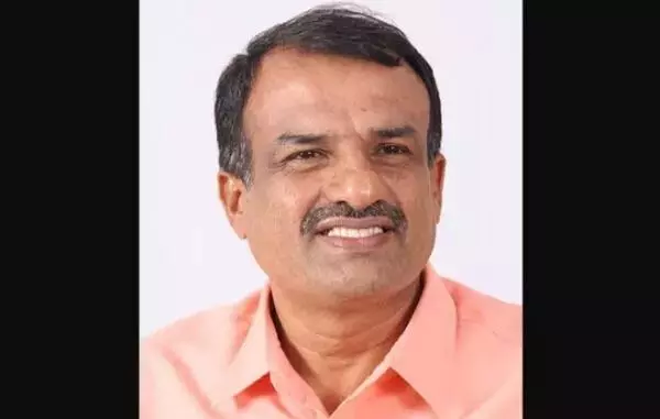 ಎಚ್ಚರಿಕೆ ನಡುವೆಯೂ ಹೇಳಿಕೆ ನೀಡುತ್ತಿರುವ ಸಚಿವರ ವರದಿ ಕೇಳಿದ ಹೈಕಮಾಂಡ್ : ಮಂಜುನಾಥ ಭಂಡಾರಿ