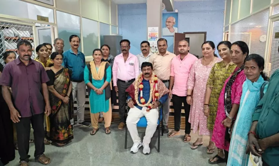 ಮಡಿಕೇರಿ | ಎಚ್.ಎ.ಹಂಸ ಅವರಿಗೆ ಹೊದ್ದೂರು ಗ್ರಾಮ ಪಂಚಾಯಿತಿ ವತಿಯಿಂದ ಸನ್ಮಾನ