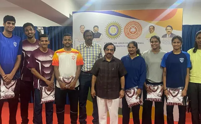 ನಾಳೆಯಿಂದ ಜ.19ರ ವರೆಗೆ ರಾಷ್ಟ್ರೀಯ ಬಾಸ್ಕೆಟ್ಬಾಲ್ ಚಾಂಪಿಯನ್ಶಿಪ್ : ಕೆ.ಗೋವಿಂದರಾಜ್ ನಾಳೆಯಿಂದ ಜ.19ರ ವರೆಗೆ ರಾಷ್ಟ್ರೀಯ ಬಾಸ್ಕೆಟ್ಬಾಲ್ ಚಾಂಪಿಯನ್ಶಿಪ್ : ಕೆ.ಗೋವಿಂದರಾಜ್