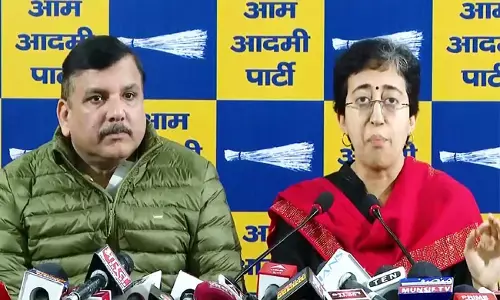 Sanjay Singh, Atishi