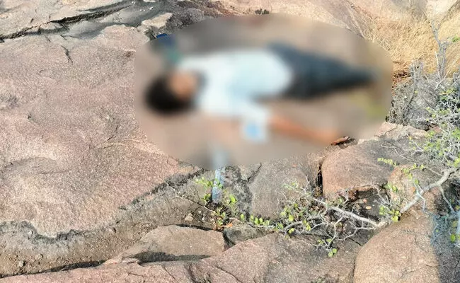 ಮುದಗಲ್ | ವಿಷ ಸೇವಿಸಿ ವೈದ್ಯ ಆತ್ಮಹತ್ಯೆ ಮುದಗಲ್ | ವಿಷ ಸೇವಿಸಿ ವೈದ್ಯ ಆತ್ಮಹತ್ಯೆ