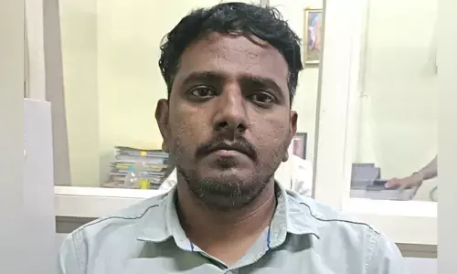 ಶಿವಮೊಗ್ಗ: ಗುತ್ತಿಗೆದಾರನಿಂದ ಲಂಚ ಸ್ವೀಕಾರ; ಮಹಾನಗರ ಪಾಲಿಕೆ ಸಿಬ್ಬಂದಿ ಲೋಕಾಯುಕ್ತ ಬಲೆಗೆ