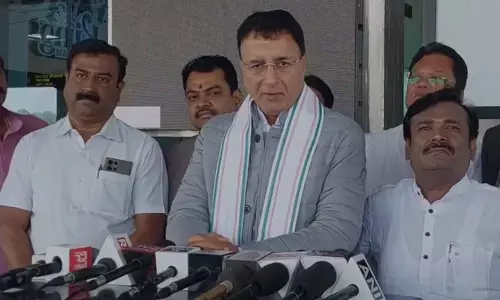 ಬಿಜೆಪಿ ಪ್ರಾಯೋಜಿತ ಆಧಾರ ರಹಿತ ಮಾತುಗಳ ಮೇಲೆ ವಿಶ್ವಾಸವಿಡಬೇಡಿ: ಸುರ್ಜೇವಾಲಾ