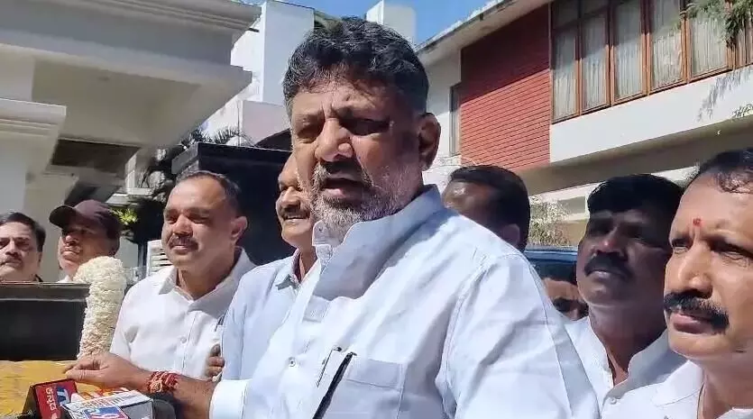 ಹಿಡಕಲ್ ಡ್ಯಾಮ್ನಿಂದ ಧಾರವಾಡ ಕೈಗಾರಿಕಾ ಪ್ರದೇಶಕ್ಕೆ ನೀರು; ಅಧಿಕಾರಿಗಳಿಗೆ ವರದಿ ಕೇಳಿದ್ದೇನೆ : ಡಿ.ಕೆ.ಶಿವಕುಮಾರ್ ಹಿಡಕಲ್ ಡ್ಯಾಮ್ನಿಂದ ಧಾರವಾಡ ಕೈಗಾರಿಕಾ ಪ್ರದೇಶಕ್ಕೆ ನೀರು; ಅಧಿಕಾರಿಗಳಿಗೆ ವರದಿ ಕೇಳಿದ್ದೇನೆ : ಡಿ.ಕೆ.ಶಿವಕುಮಾರ್