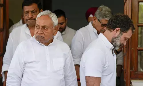 Photo of Rahul Gandhi and Nithis Kumar