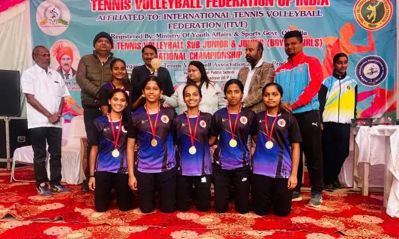 ರಾಷ್ಟ್ರಮಟ್ಟದ ಟೆನ್ನಿಸ್ ವಾಲಿಬಾಲ್: ವಿಜೇತ ತಂಡಕ್ಕೆ ಸನ್ಮಾನ