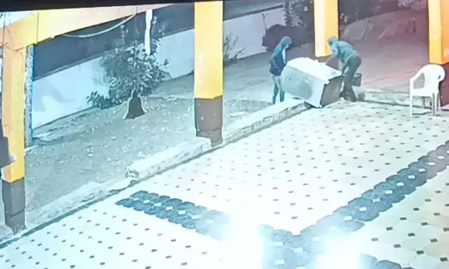 ಕಲಬುರಗಿ | ದೇವಸ್ಥಾನದ ಕಾಣಿಕೆ ಹುಂಡಿ ಕಳ್ಳತನ