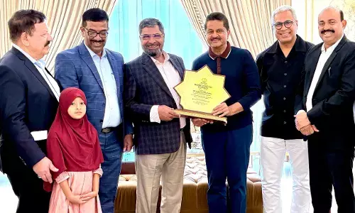 ಡಾ. ತುಂಬೆ ಮೊಯ್ದಿನ್ ರಿಗೆ ಪ್ರತಿಷ್ಠಿತ ಗ್ಲೋಬಲ್ ವಿಷನರಿ ಎನ್ ಆರ್ ಐ ಪ್ರಶಸ್ತಿ