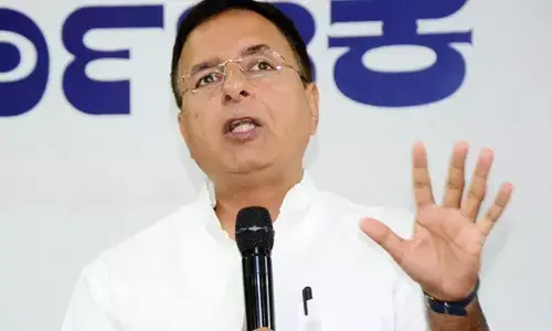 ರಾಜ್ಯ ಕಾಂಗ್ರೆಸ್ ಉಸ್ತುವಾರಿ ವಿರುದ್ಧ ದೂರು ನೀಡಲು ಕೆಲ ಸಚಿವರು ಸಿದ್ಧತೆ?