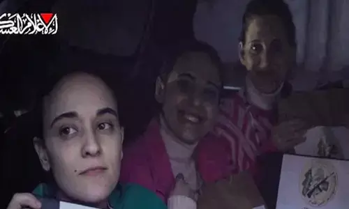 ಬಿಡುಗಡೆಗೊಂಡ ಒತ್ತೆಯಾಳುಗಳಿಗೆ ಹಮಾಸ್ `ಪ್ರಮಾಣ ಪತ್ರ