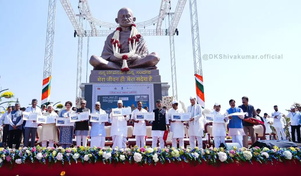 ಮಹಾತ್ಮ ಗಾಂಧೀಜಿ ಭಾರತದ ಆತ್ಮ, ವಿಶ್ವಕ್ಕೆ ಶಾಂತಿ-ಸಹಬಾಳ್ವೆ ಹೇಳಿಕೊಟ್ಟ ಪರಮಾತ್ಮ : ಡಿ.ಕೆ.ಶಿವಕುಮಾರ್