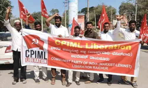 ರಾಯಚೂರು: ಭೂಕಬಳಕೆದಾರರ ವಿರುದ್ದ ಕ್ರಮಕ್ಕೆ ಒತ್ತಾಯಿಸಿ ಸಿಪಿಐಎಲ್ ಲಿಬರೇಶನ್ ಪ್ರತಿಭಟನೆ