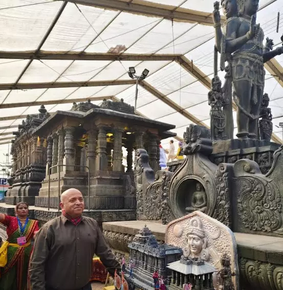 ದಿಲ್ಲಿ ಗಣರಾಜ್ಯೋತ್ಸವ ಸ್ತಬ್ಧಚಿತ್ರ | ʼಲಕ್ಕುಂಡಿ: ಕಲ್ಲಿನಲ್ಲಿ ಅರಳಿದ ಶಿಲ್ಪಕಲೆʼ ದಿಲ್ಲಿ ಗಣರಾಜ್ಯೋತ್ಸವ ಸ್ತಬ್ಧಚಿತ್ರ | ʼಲಕ್ಕುಂಡಿ: ಕಲ್ಲಿನಲ್ಲಿ ಅರಳಿದ ಶಿಲ್ಪಕಲೆʼ