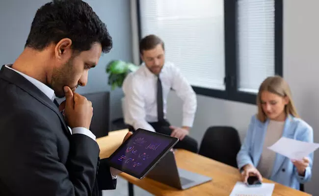 25ರ ಕೆಳಗಿನ ಶೇ.90ರಷ್ಟು ಉದ್ಯೋಗಿಗಳು ಆತಂಕದ ಲಕ್ಷಣಗಳಿಂದ ಬಳಲುತ್ತಿದ್ದಾರೆ: ವರದಿ