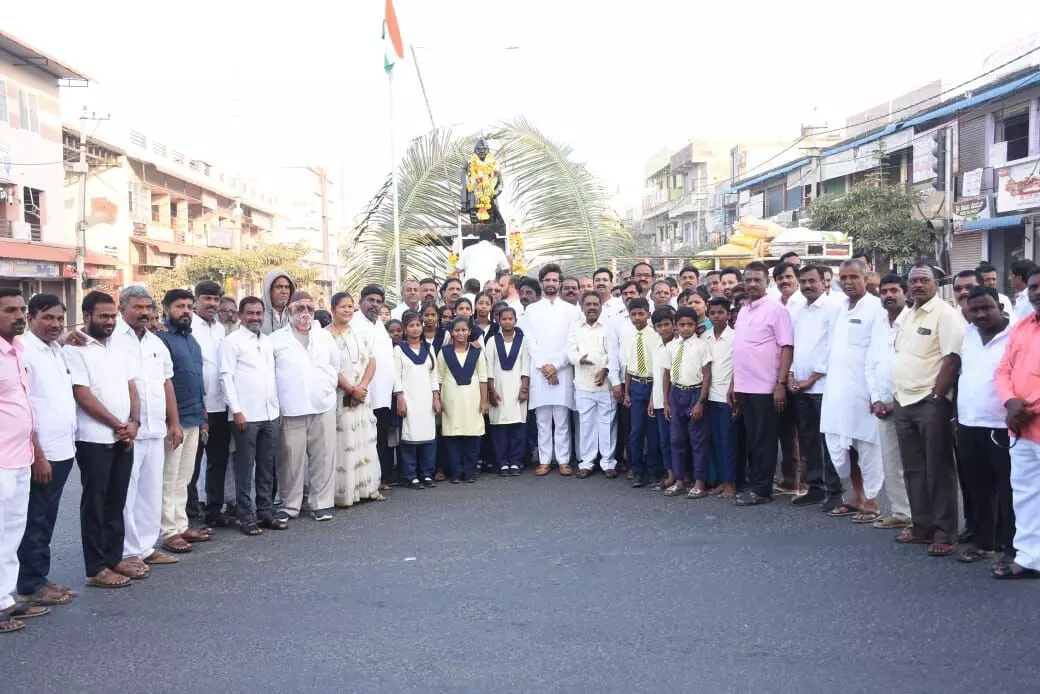 ಬ್ರಿಟಿಷರ ಪಾಲಿಗೆ ನೇತಾಜಿ ಸಿಂಹ ಸ್ವಪ್ನವಾಗಿದ್ದರು: ಮಹೇಶ ರಡ್ಡಿ ಮುದ್ನಾಳ್ ಬ್ರಿಟಿಷರ ಪಾಲಿಗೆ ನೇತಾಜಿ ಸಿಂಹ ಸ್ವಪ್ನವಾಗಿದ್ದರು: ಮಹೇಶ ರಡ್ಡಿ ಮುದ್ನಾಳ್