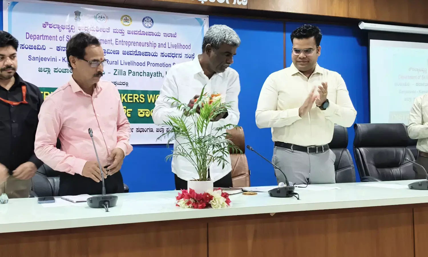 ಸಂಜೀವಿನಿ ಸ್ವ-ಸಹಾಯ ಸಂಘಗಳಿಗೆ 51 ಕೋಟಿ ರೂ. ಶೂನ್ಯ ಬಡ್ಡಿ ಸಾಲ: ಸಂಸದ ಕೋಟ ಶ್ರೀನಿವಾಸ ಪೂಜಾರಿ