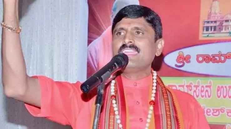 ಕಲಬುರಗಿ | ಗುತ್ತಿಗೆದಾರ ಸಚಿನ್ ಆತ್ಮಹತ್ಯೆ ಪ್ರಕರಣ ; ಆಂದೋಲಾಶ್ರೀಗೆ ಸಿಐಡಿಯಿಂದ ನೋಟಿಸ್ ಕಲಬುರಗಿ | ಗುತ್ತಿಗೆದಾರ ಸಚಿನ್ ಆತ್ಮಹತ್ಯೆ ಪ್ರಕರಣ ; ಆಂದೋಲಾಶ್ರೀಗೆ ಸಿಐಡಿಯಿಂದ ನೋಟಿಸ್