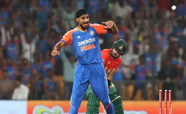 ಅರ್ಶದೀಪ್ ಸಿಂಗ್ ಐಸಿಸಿ ಪುರುಷರ ವರ್ಷದ ಟಿ20 ಕ್ರಿಕೆಟಿಗ ಅರ್ಶದೀಪ್ ಸಿಂಗ್ ಐಸಿಸಿ ಪುರುಷರ ವರ್ಷದ ಟಿ20 ಕ್ರಿಕೆಟಿಗ