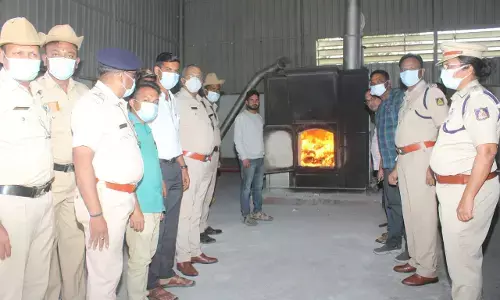 ಕಲಬುರಗಿ: 16 ಕೆಜಿ ಮಾದಕ ವಸ್ತು ನಾಶಪಡಿಸಿದ ಪೊಲೀಸರು