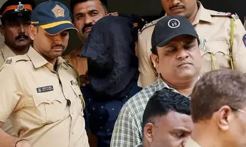 ಸೈಫ್ ಅಲಿ ಖಾನ್ ಗೆ ಇರಿತ ಪ್ರಕರಣದಲ್ಲಿ ಒಬ್ಬರಿಗಿಂತ ಹೆಚ್ಚು ಮಂದಿ ಭಾಗಿ: ಪೊಲೀಸರ ಶಂಕೆ