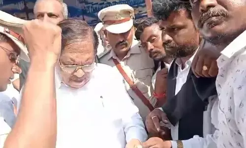 ಯಾದಗಿರಿ | ಅಪ್ರಾಪ್ತ ಬಾಲಕಿಯರ ಮೇಲೆ ಅತ್ಯಾಚಾರ ನಡೆಸಿದ ಆರೋಪಿಗಳಿಗೆ ಜೀವಾವಧಿ ಶಿಕ್ಷೆ ನೀಡಲು ಗೃಹ ಮಂತ್ರಿಗೆ ಮನವಿ