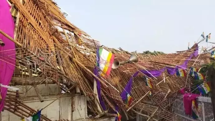 ಉತ್ತರ ಪ್ರದೇಶ | ವೇದಿಕೆಯ ಮರದ ಮೆಟ್ಟಿಲು ಕುಸಿತ; 7 ಮಂದಿ ಮೃತ್ಯು