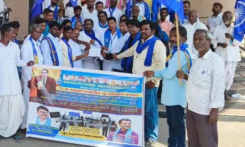 ಯಾದಗಿರಿ: ಅಂಬೇಡ್ಕರ್ ಗೆ ಅವಮಾನ ಪ್ರಕರಣ; ಅಮಿತ್ ಶಾ ರಾಜೀನಾಮೆಗೆ ಆಗ್ರಹಿಸಿ ದಲಿತ ಸಂಘರ್ಷ ಸಮಿತಿಯಿಂದ ಪ್ರತಿಭಟನೆ