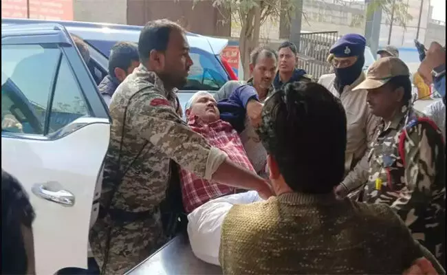 Cong MP hurt in attack