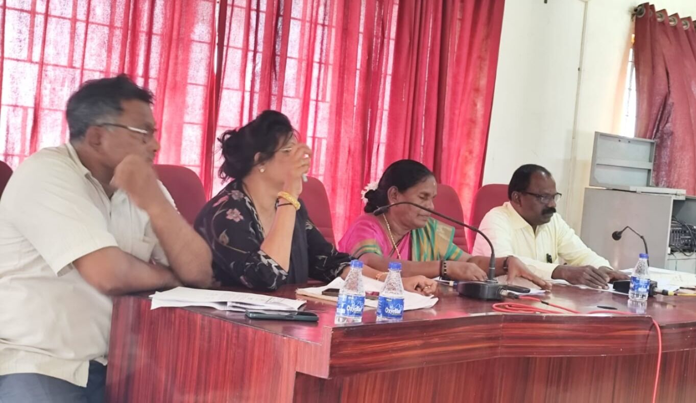 ಕುಡಿಯುವ ನೀರಿನ ಸಮಸ್ಯೆ, ತಗಡು ಶೀಟು ವಿವಾದ: ಉಳ್ಳಾಲ ನಗರ ಸಭೆಯಲ್ಲಿ ಚರ್ಚೆ