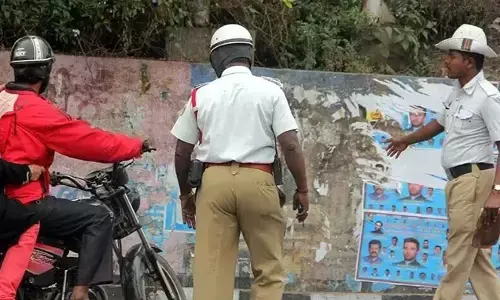 ಬೆಂಗಳೂರು | ಸಂಚಾರ ನಿಯಮ ಉಲ್ಲಂಘನೆ: 1,250 ಪ್ರಕರಣ ದಾಖಲು