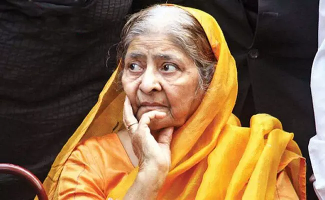 ಸಂವಿಧಾನದ ಬಿಕ್ಕಳಿಕೆ ಝಕಿಯಾ ಜಾಫ್ರಿ