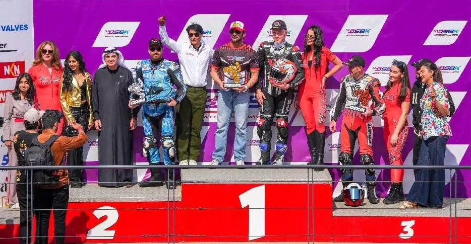 ದುಬೈ| DSBK ಮಧ್ಯಪ್ರಾಚ್ಯ ರೇಸ್ ಚಾಂಪಿಯನ್ ಶಿಪ್; ಮೆರುಗು ನೀಡಿದ ಬಾಲಿವುಡ್ ತಾರೆಯರು ಹಾಗೂ ಗಣ್ಯರು