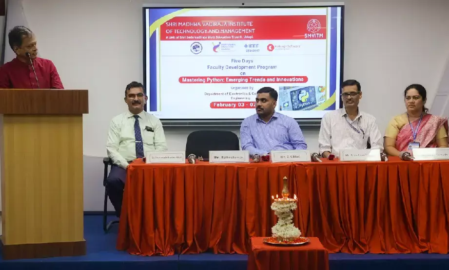 ಮಾಸ್ಟರಿಂಗ್ ಪೈಥಾನ್: ಅಧ್ಯಾಪಕರ ಅಭಿವೃದ್ಧಿ ಕಾರ್ಯಾಗಾರ