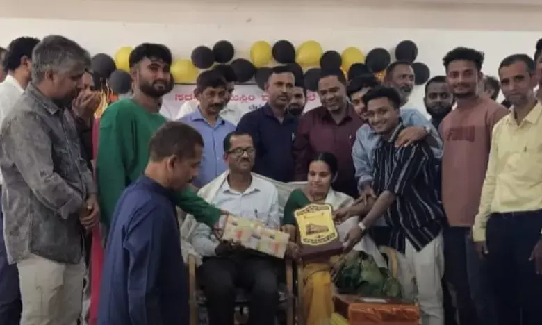 ದೇರಳಕಟ್ಟೆ: ಶಿಕ್ಷಕ ಮಂಜುನಾಥ್ ಭಟ್‌ರಿಗೆ ಬೀಳ್ಕೊಡುಗೆ