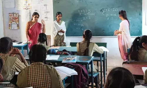 ಬೀದರ್: 10ನೇ ತರಗತಿ ವಿದ್ಯಾರ್ಥಿಗಳಿಗೆ ಗಣಿತ ಪಾಠ ಮಾಡಿದ ಜಿಲ್ಲಾಧಿಕಾರಿ ಶಿಲ್ಪಾ ಶರ್ಮಾ